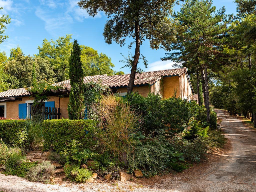 Lagrange Vacances Les Mazets De Gaujac Gaujac  Exterior photo